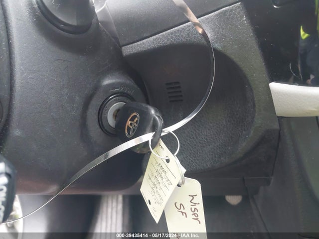 Toyota COROLLA LE 2015 5YFBURHE9FP258713 Image 11