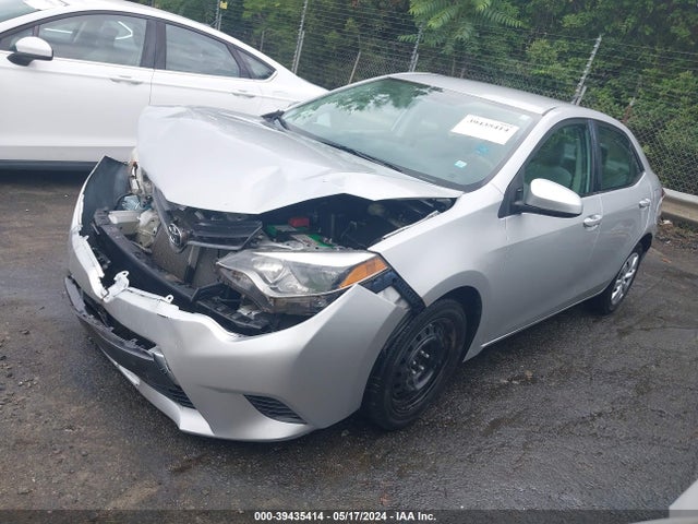 Toyota COROLLA LE 2015 5YFBURHE9FP258713 Image 2
