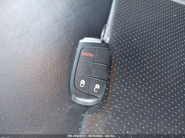 1C4RJFAG3FC649818 Jeep Grand Cherokee Laredo
