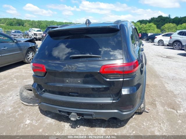 1C4RJFAG3FC649818 Jeep Grand Cherokee Laredo