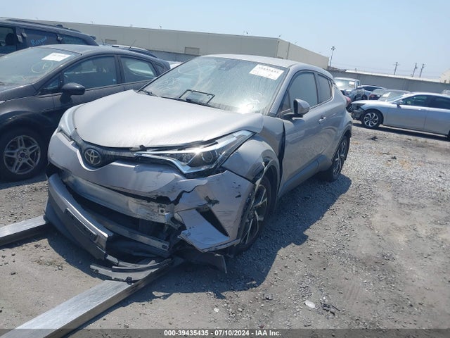 NMTKHMBX1JR018510 Toyota C-HR XLE