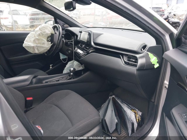NMTKHMBX1JR018510 Toyota C-HR XLE