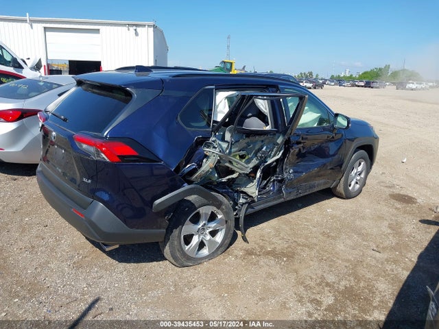 Toyota Rav4 Xle 2019 JTMW1RFV9KD513077 Image 4