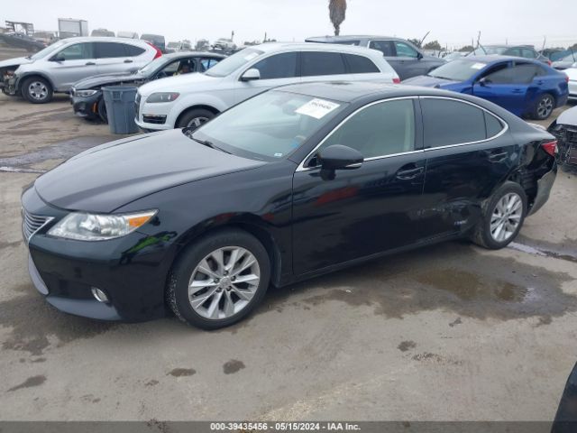 JTHBW1GG8E2071618 Lexus ES 300H