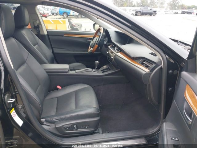 JTHBW1GG8E2071618 Lexus ES 300H