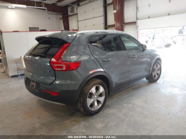 YV4162UK5L2331009 Volvo Xc40 T5 Momentum
