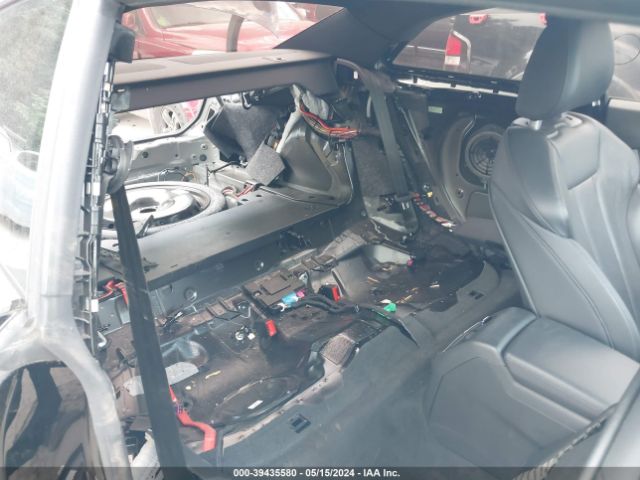 WAUTNAF59JA003849 Audi A5 2.0t Premium