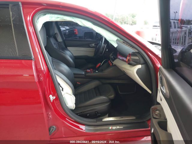 ZARFAEEN9J7577794 Alfa Romeo Giulia Ti Sport Awd