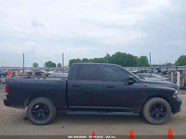 RAM 1500 Night  4x4 5'7 Box 2017 1C6RR7MT6HS733512 Image 13