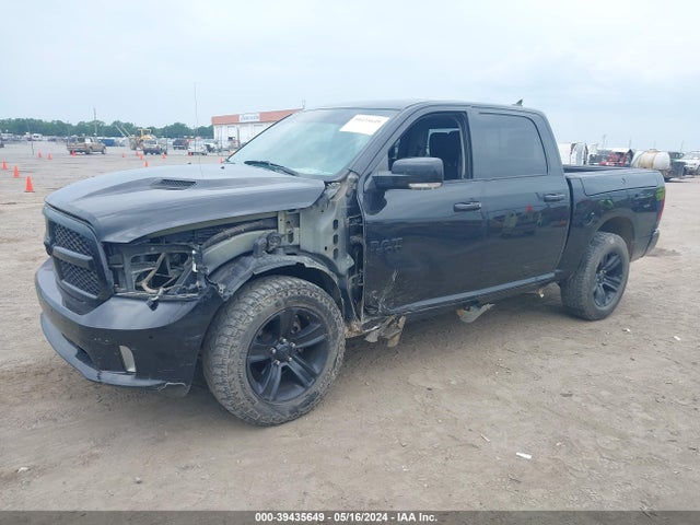 RAM 1500 Night  4x4 5'7 Box 2017 1C6RR7MT6HS733512 Image 2