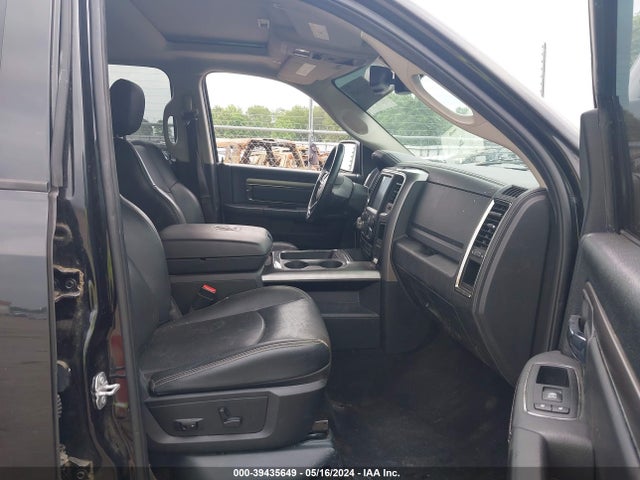RAM 1500 Night  4x4 5'7 Box 2017 1C6RR7MT6HS733512 Image 5