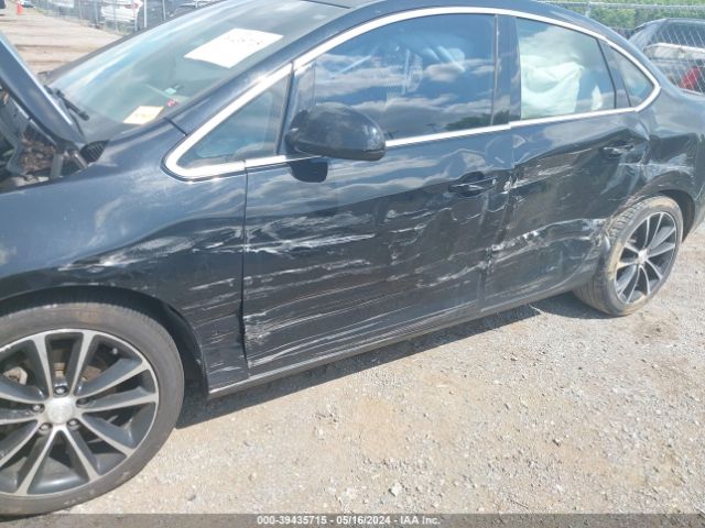 1G4PR5SK7H4106008 Buick Verano Sport Touring