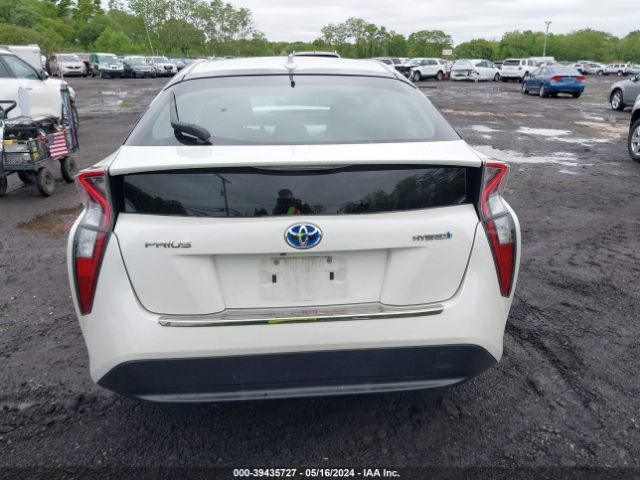 JTDKARFU7H3534224 Toyota Prius Three