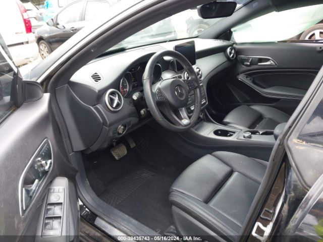 WDDSJ4GB9JN504044 Mercedes-Benz CLA 250 4MATIC