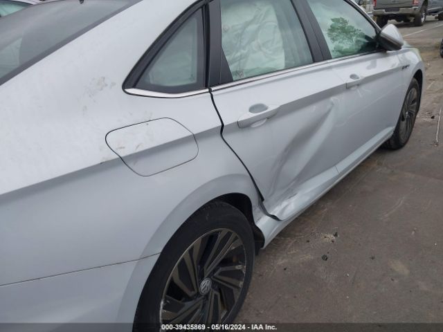 3VWG57BU7KM118598 Volkswagen Jetta 1.4t Sel Premium