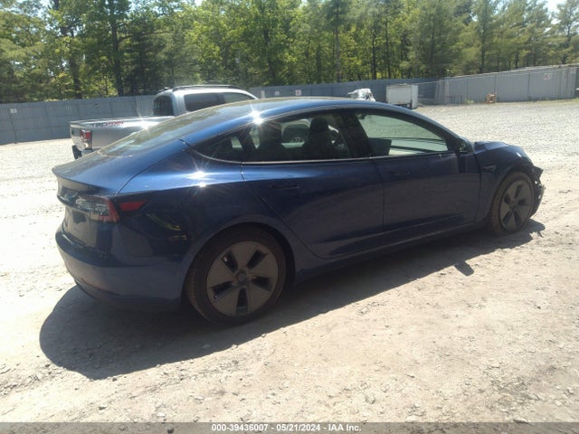Tesla Model 3 Long Range Dual Motor All-wheel Drive 2022 5YJ3E1EB7NF207766 Image 4