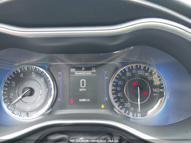 1C3CCCAB5FN695470 Chrysler 200 Limited