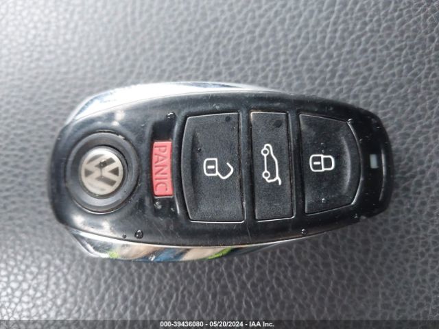 2012 VOLKSWAGEN TOUAREG WVGFK9BP7CD002226 Photo 10