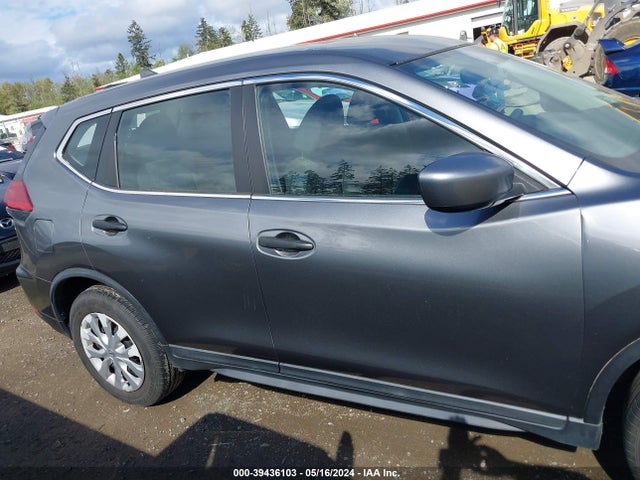 Nissan ROGUE S 2017 KNMAT2MV4HP568039 Image 14