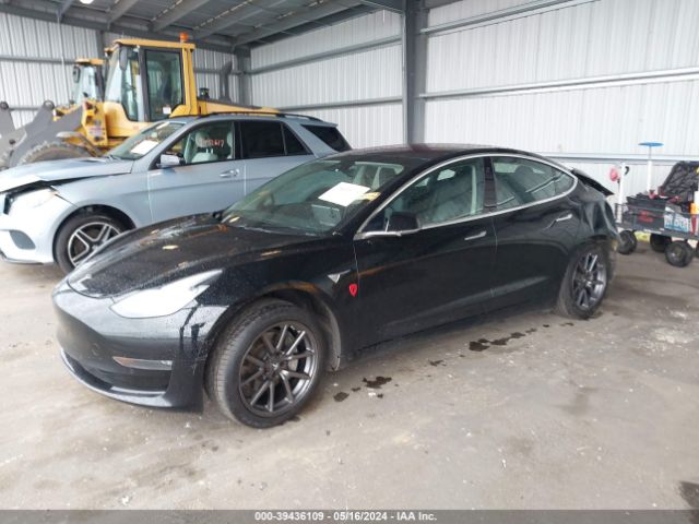 5YJ3E1EA5JF098967 Tesla Model 3 Long Range/mid Range