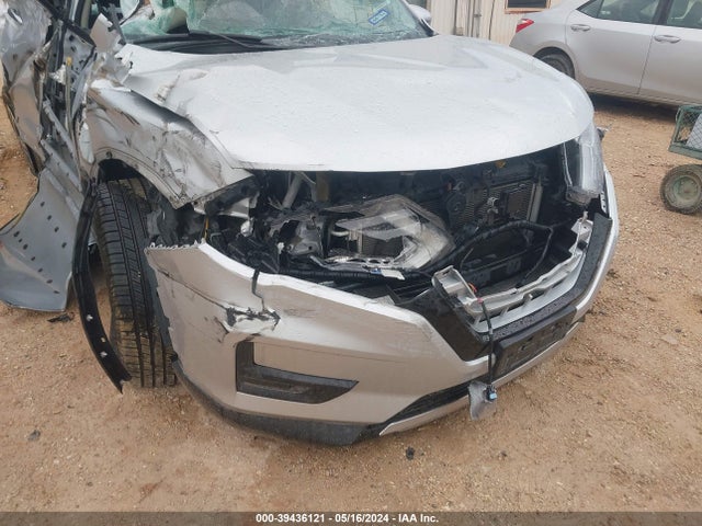 Nissan ROGUE SV 2019 JN8AT2MT3KW266743 Image 18