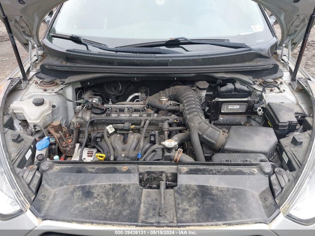 Hyundai Veloster Turbo 2015 KMHTC6AE3FU231392 Image 10