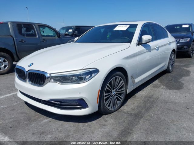 WBAJE5C38HG478286 BMW 540I