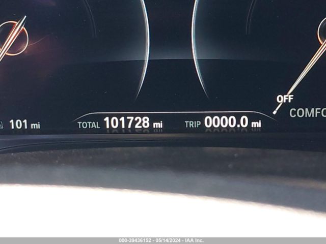 WBAJE5C38HG478286 BMW 540I
