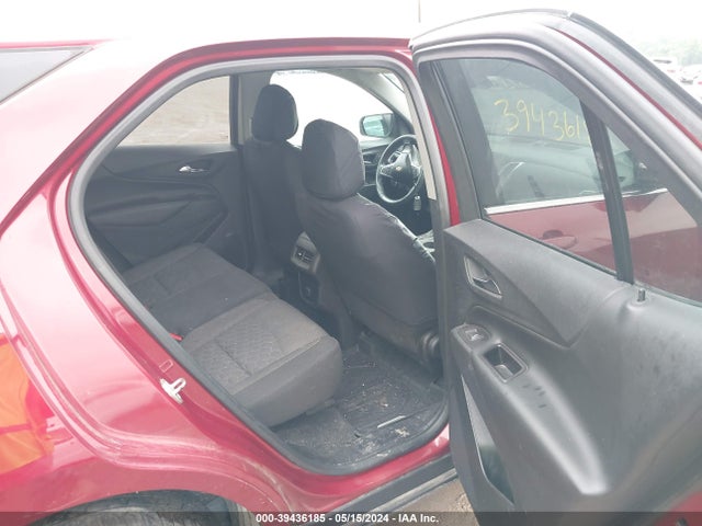 Chevrolet EQUINOX LT 2018 2GNAXSEV9J6226506 Image 8