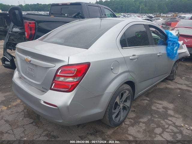 Chevrolet Sonic Premier Auto 2017 1G1JF5SB2H4135721 Image 4