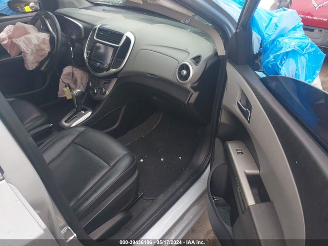 Chevrolet Sonic Premier Auto 2017 1G1JF5SB2H4135721 Image 5