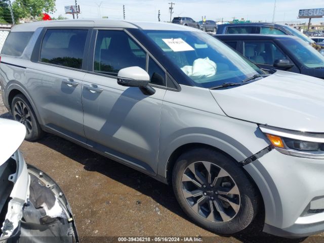 KNDNC5H31N6138630 KIA Carnival Mpv Ex