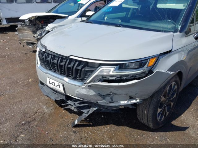 KNDNC5H31N6138630 KIA Carnival Mpv Ex