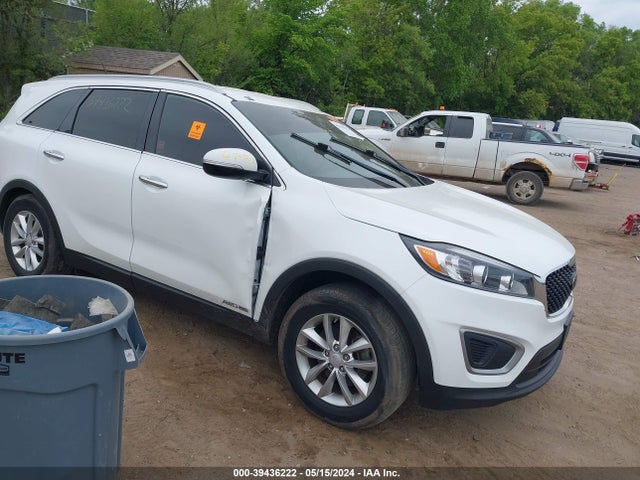 2016 5XYPGDA52GG092602 main image