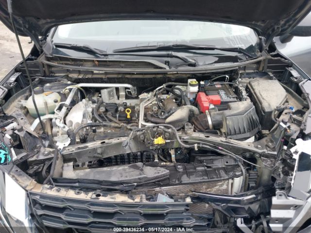 5N1AT3AA6MC825092 Nissan Rogue S Fwd