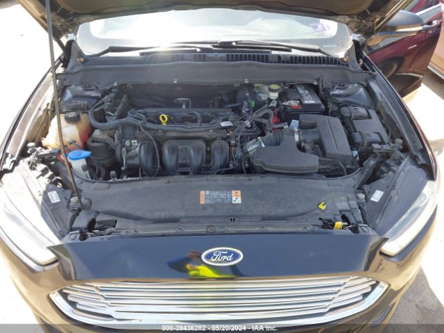 3FA6P0H76GR301122 Ford FUSION SE