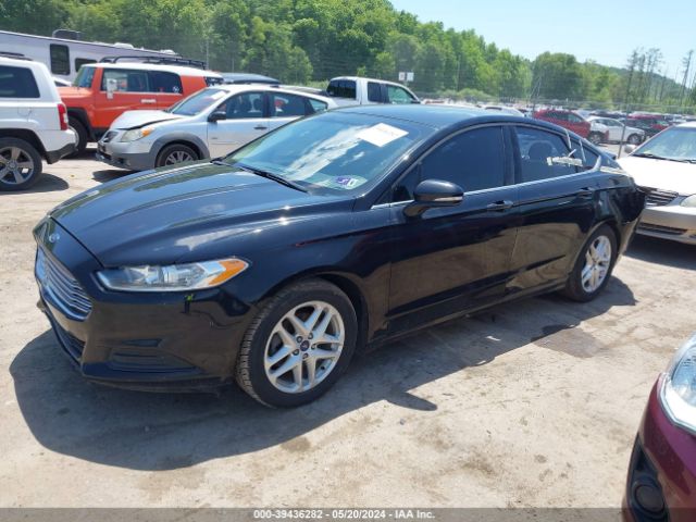 3FA6P0H76GR301122 Ford FUSION SE
