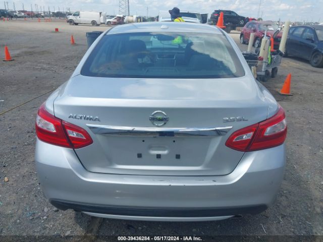 1N4BL3AP0HC152440 Nissan Altima 3.5 Sl