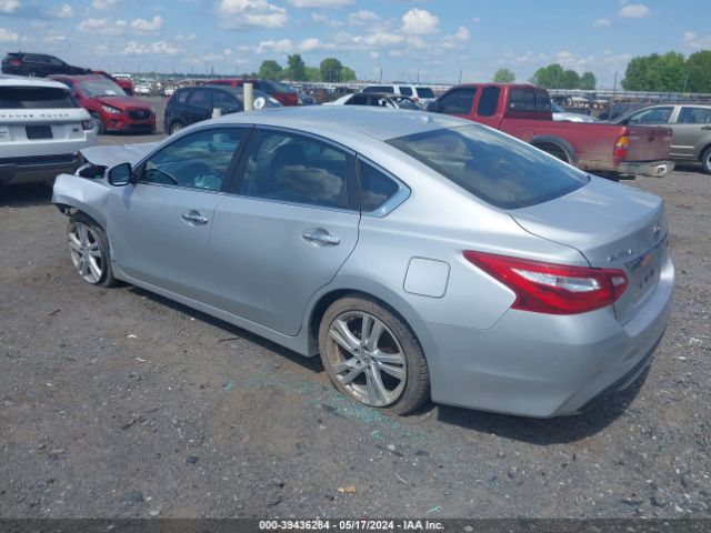 1N4BL3AP0HC152440 Nissan Altima 3.5 Sl