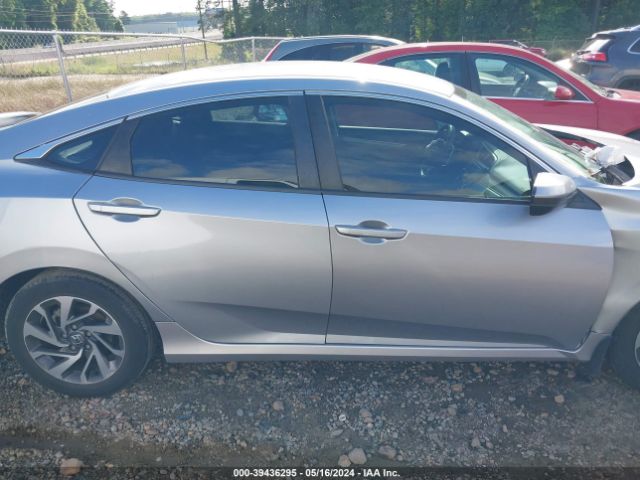 2HGFC2F58HH559871 Honda Civic Lx
