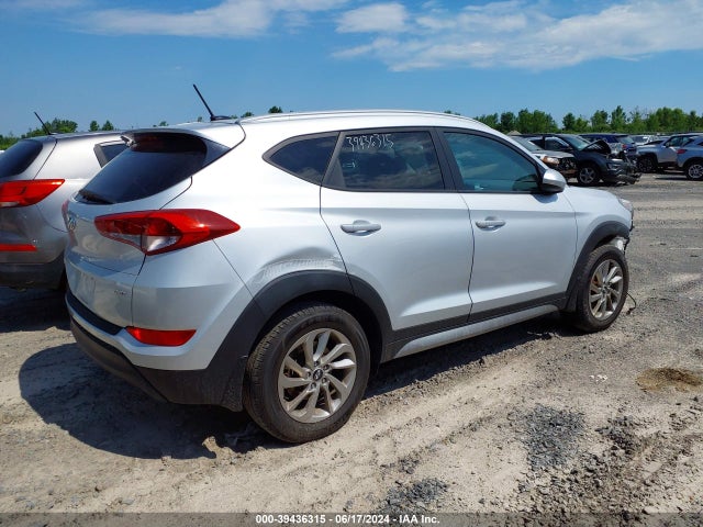 Hyundai TUCSON SE 2017 KM8J3CA42HU375418 Image 4
