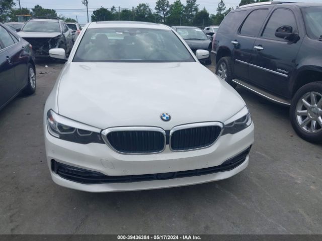 WBAJE5C50JWA94020 BMW 540I
