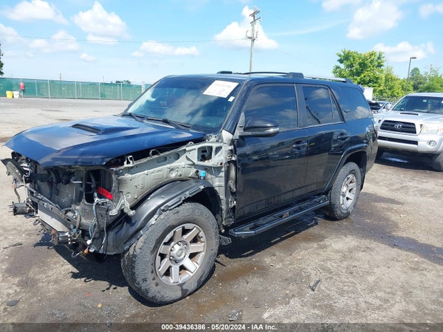 Toyota 4runner Trail Premium 2016 JTEBU5JR8G5315788 Image 2
