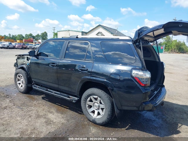 Toyota 4runner Trail Premium 2016 JTEBU5JR8G5315788 Image 3