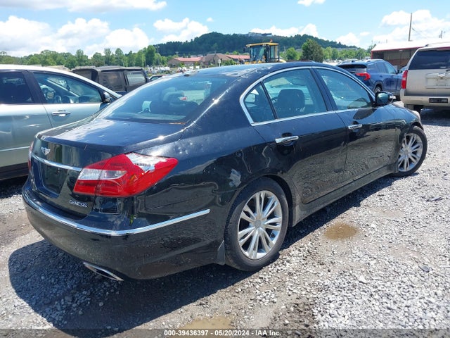39436397 :رقم المزاد ، KMHGC4DD7DU227349 vin ، 2013 Hyundai Genesis 3.8 مزاد بيع