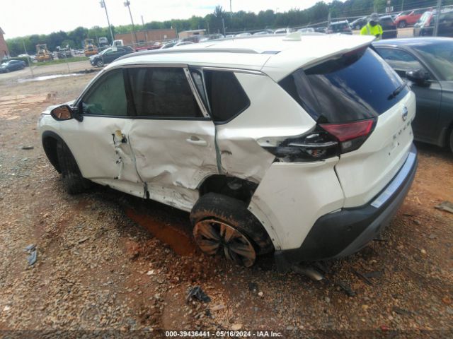 5N1AT3CA2MC721180 Nissan Rogue Sl Fwd