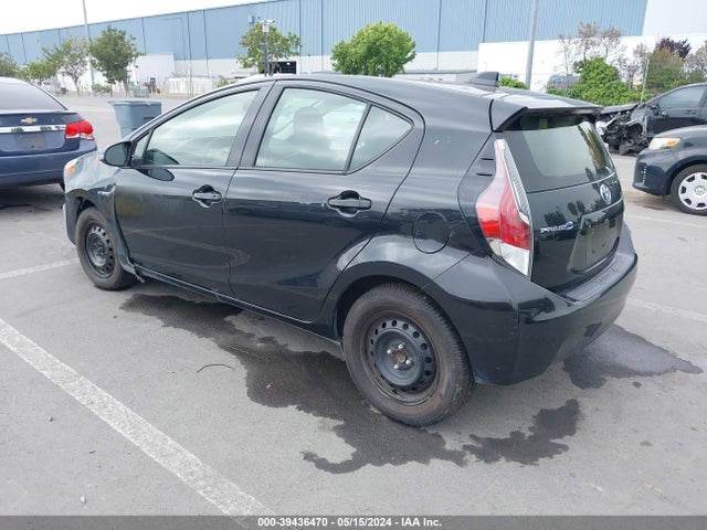 Toyota Prius C One 2016 JTDKDTB31G1133294 Image 3