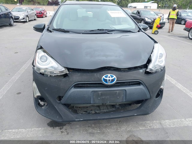 Toyota Prius C One 2016 JTDKDTB31G1133294 Image 6