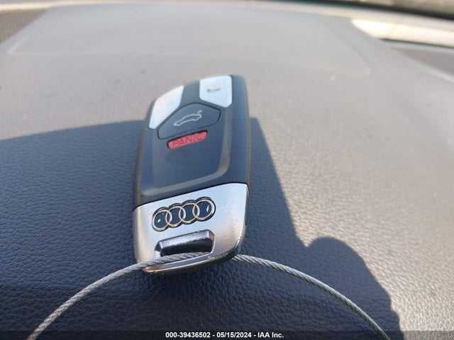 WAUGMAF42HN037551 Audi A4 2.0t Ultra Premium