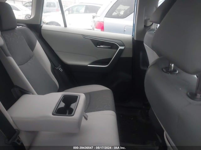 Toyota Rav4 Xle 2019 2T3W1RFVXKC031982 Image 8